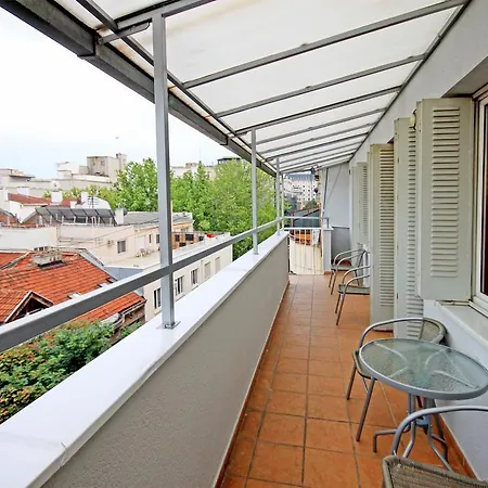 Appartamento Dositejeva 13